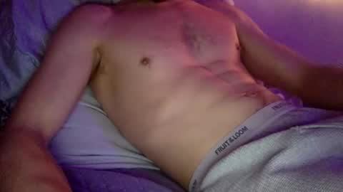 Snapshot of midiin chatting on March 16, 3:38 pm midiin online show from March 16, 3:38 pm