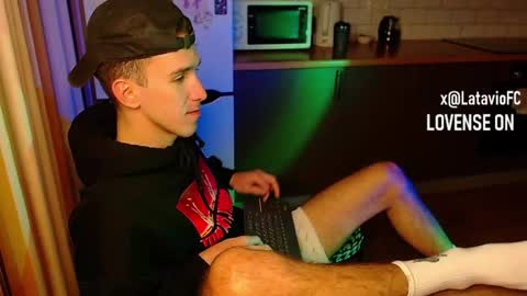 Snapshot of midnighter__ chatting on September 30, 2:49 am Alexey or just Alex online show from September 30, 2:49 am