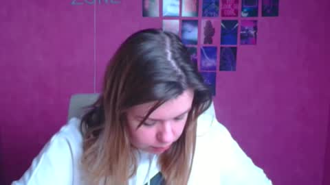 Snapshot of midnightmariana chatting on November 3, 12:17 pm Mariana online show from November 3, 12:17 pm