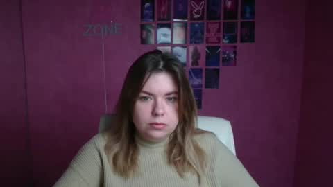 Snapshot of midnightmariana chatting on November 19, 6:13 am Mariana online show from November 19, 6:13 am