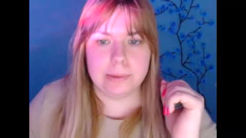 Mariana online show from February 15, 7:51 am