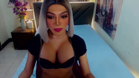 Snapshot of midnightscentxx chatting on September 29, 6:18 am KATE online show from September 29, 6:18 am