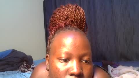 midnightt_curves online show from July 21, 6:43 pm