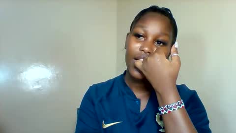 Snapshot of midnightt_tease chatting on December 3, 5:26 am midnightt_tease online show from December 3, 5:26 am