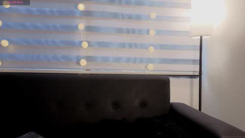 midori__san online show from December 13, 9:53 pm