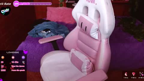 Snapshot of midoriquinn chatting on September 16, 2:29 pm Midori 7u7 online show from September 16, 2:29 pm