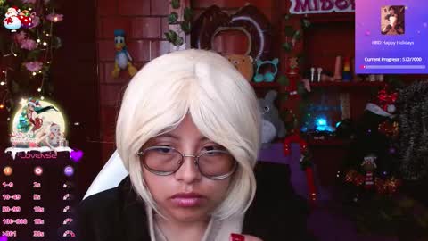 Snapshot of midoriquinn chatting on December 15, 5:06 pm Midori 7u7 online show from December 15, 5:06 pm