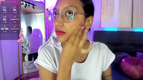 Snapshot of miel_ambar chatting on May 28, 3:20 pm miel_ambar online show from May 28, 3:20 pm