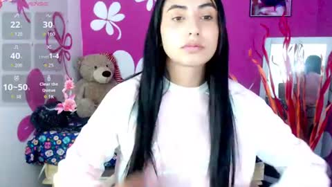 Snapshot of miela_doll chatting on July 11, 12:08 pm Nicole online show from July 11, 12:08 pm