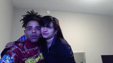 mifriend1998 online show from March 13, 8:21 am