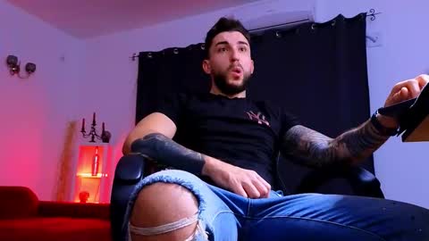 MightyAaron online show from November 5, 3:28 am