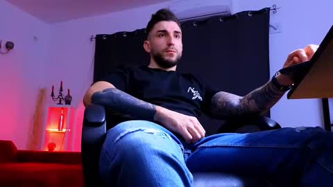 MightyAaron online show from January 12, 5:29 pm