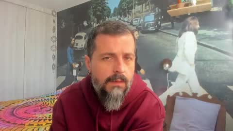 Snapshot of miguel_angeel_ chatting on May 9, 1:27 pm Miguel Angel online show from May 9, 1:27 pm