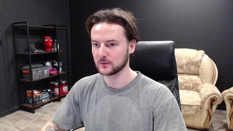 Misha Winchester online show from February 5, 9:15 am