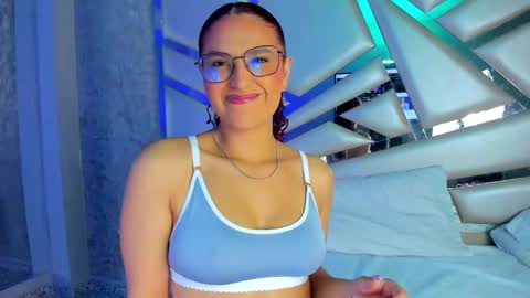 MIA 3 online show from March 6, 11:56 pm