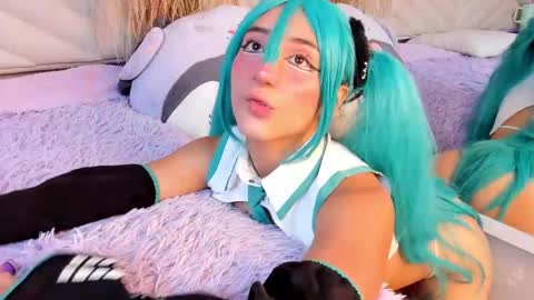   online show from February 26, 12:14 pm