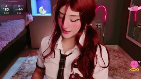 Snapshot of miia__baker chatting on May 29, 12:14 pm online show from May 29, 12:14 pm