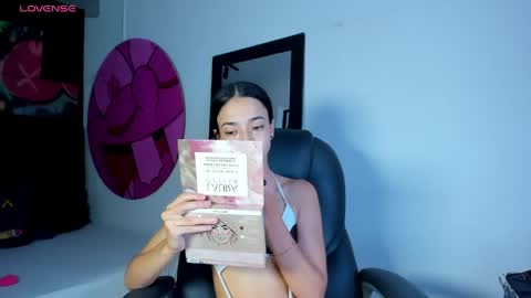 miia_bratz online show from May 25, 8:37 pm