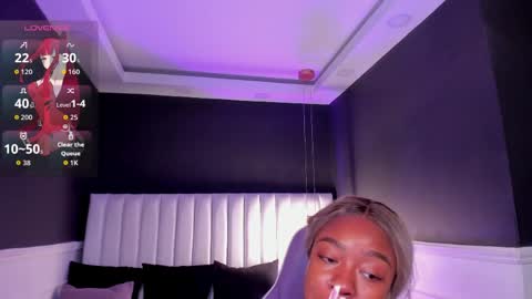 Miia Schwarz  online show from April 7, 11:54 am