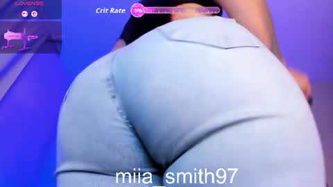 mia online show from June 13, 9:02 pm