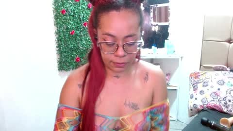 miia online show from December 31, 1:26 am