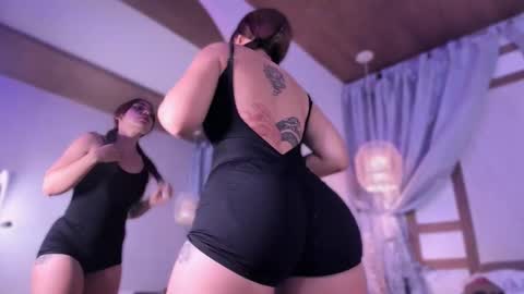 miia_sttone online show from February 26, 2:49 pm