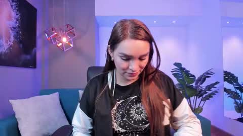 Miia 3 online show from October 14, 11:55 am