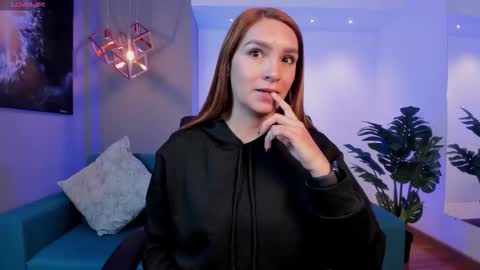 Miia 3 online show from February 10, 12:09 pm