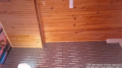 Snapshot of miia_zarate chatting on November 23, 9:31 am Ma - online show from November 23, 9:31 am