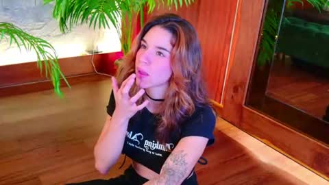 Snapshot of miiaa_cooper chatting on July 2, 4:35 pm CALL ME MIA online show from July 2, 4:35 pm