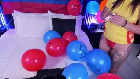 Mia Monroe online show from July 7, 7:40 pm