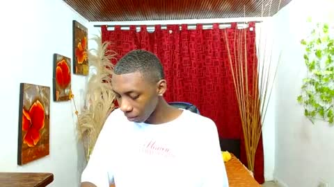 milo online show from February 20, 6:19 pm