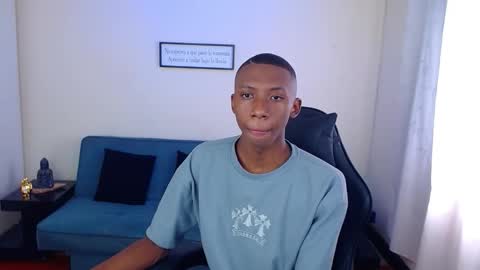 Snapshot of miiloo18 chatting on October 22, 3:01 pm Jordan online show from October 22, 3:01 pm