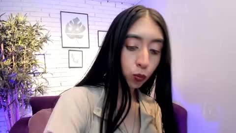 miilu  online show from March 4, 3:44 am