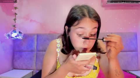 Snapshot of miiss_emmy chatting on May 19, 7:20 pm Emmy online show from May 19, 7:20 pm