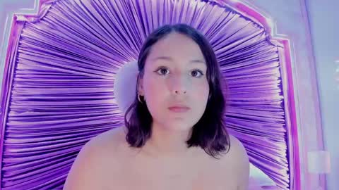 Snapshot of miiss_emmy chatting on June 4, 7:42 pm Emmy online show from June 4, 7:42 pm