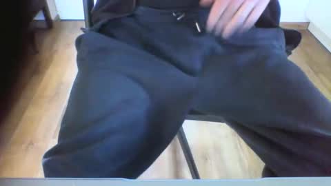 mik online show from September 15, 1:11 pm