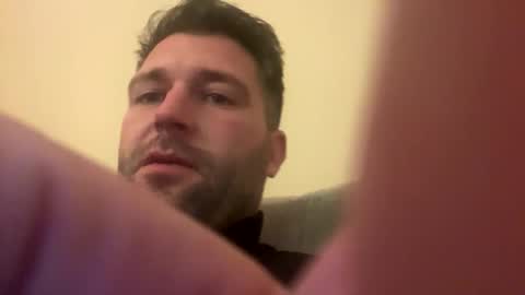 mik797025 online show from December 3, 8:40 pm