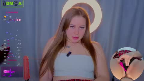 Snapshot of mika_bloom chatting on November 9, 2:21 am Mika online show from November 9, 2:21 am