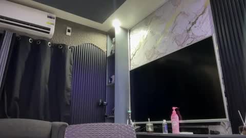 mika_pedersen online show from March 14, 8:36 pm