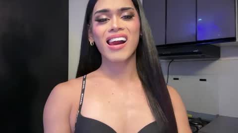 mika_pedersen online show from June 28, 6:58 pm