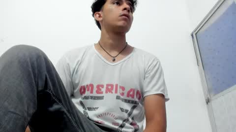 Snapshot of mikael_stor chatting on October 1, 12:00 pm mikael_stor online show from October 1, 12:00 pm