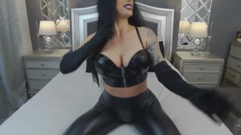 Mikaela online show from March 28, 4:01 am