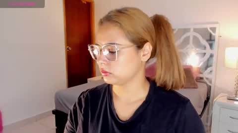 Mikaela blondie bigass online show from November 20, 12:49 pm