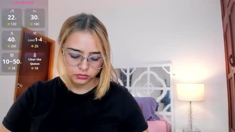 Mikaela blondie bigass online show from November 25, 11:32 am