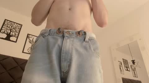 Snapshot of mikaelslow chatting on January 22, 4:34 am mikael online show from January 22, 4:34 am