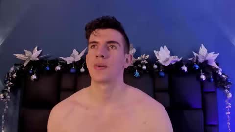 Snapshot of mikaelslow chatting on November 25, 5:07 am mikael online show from November 25, 5:07 am