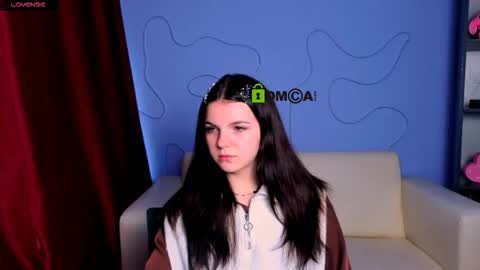 Mika online show from November 22, 12:04 pm