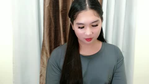 Kyla online show from November 20, 6:40 pm