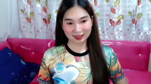 Kyla online show from April 30, 3:18 pm